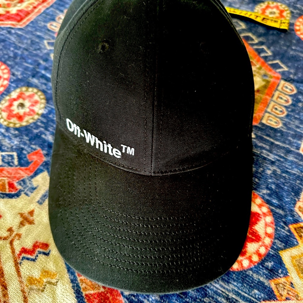 Off-White Hat